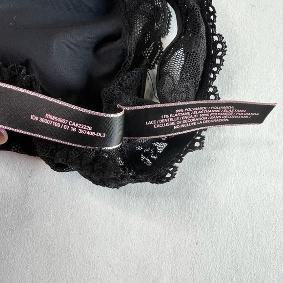 Victoria's Secret Black Lace Bralettes Racerback - Picture 2 of 9